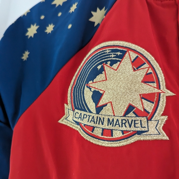 EUC Disney Captain Marvel Bomber Jacket Size   5/6 Kids - Picture 2 of 9